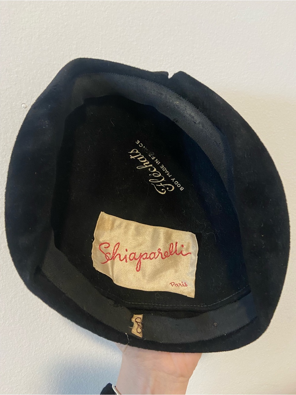 Schiaparelli vintage 1960’s black felt Beret hat